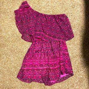 Patterned romper